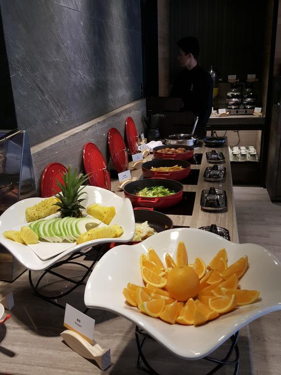 Changyu Hotel Tainan Eksteriør billede